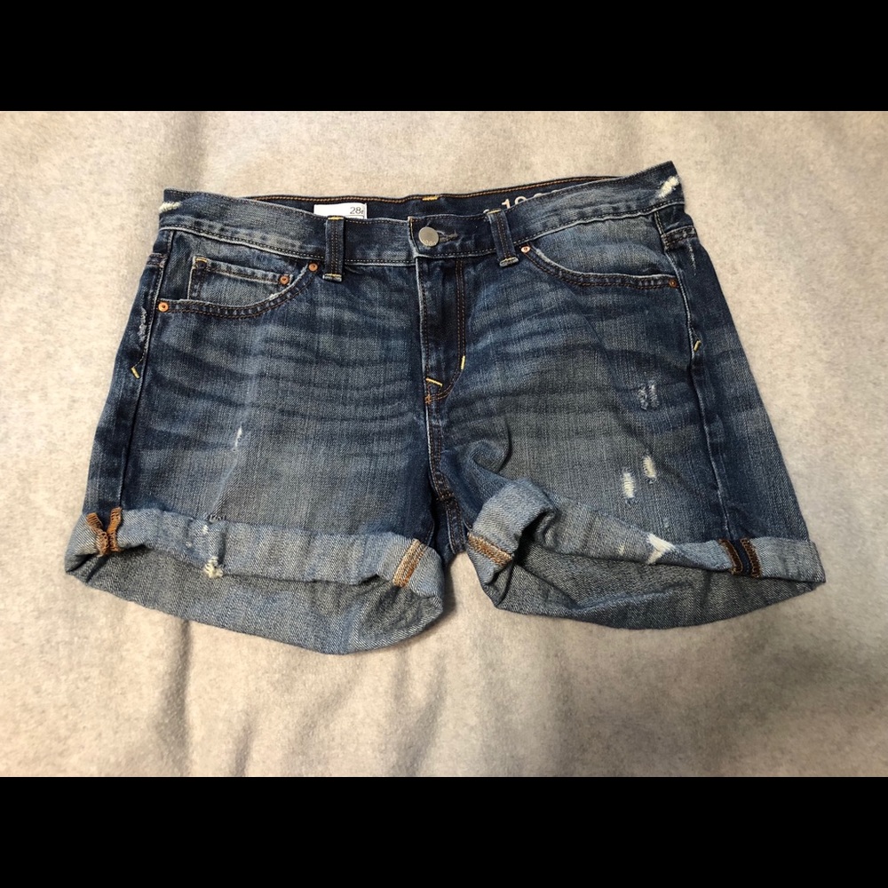 Gap Shorts
